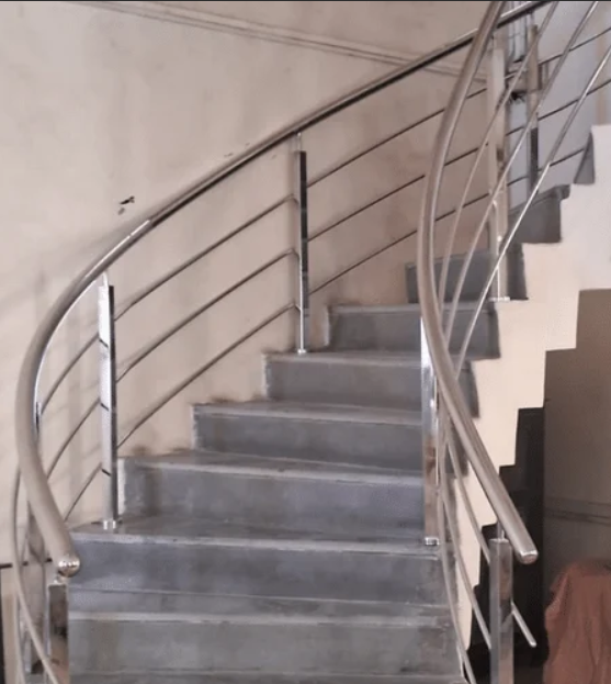 Stainless Steel Curved Railing