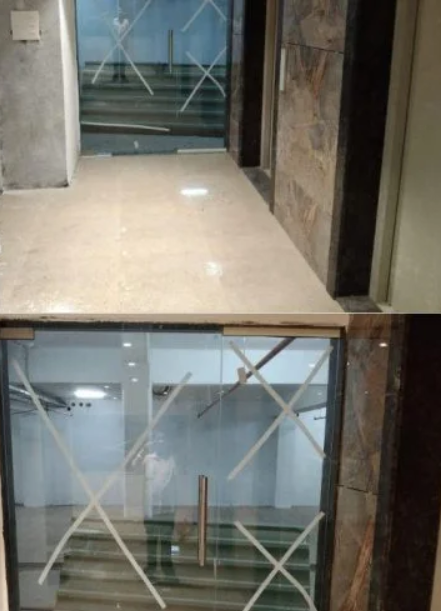 Toughned Glass Partition