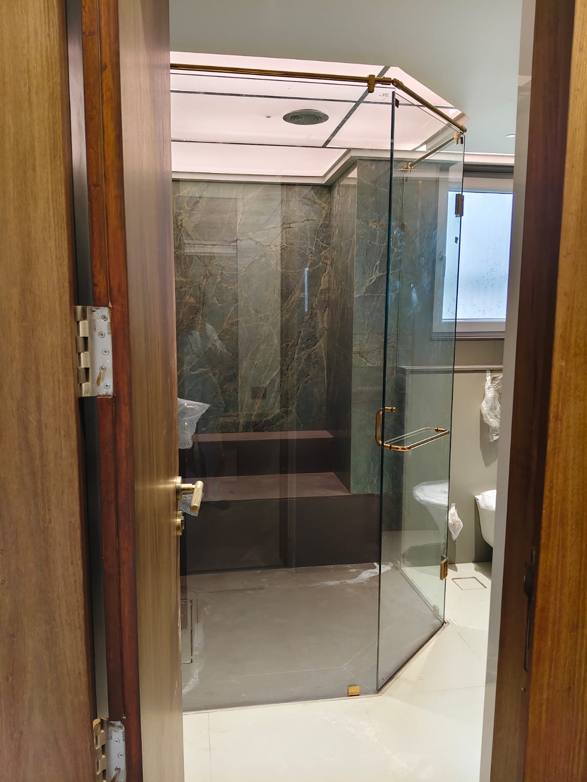 Shower Glass Cubicles